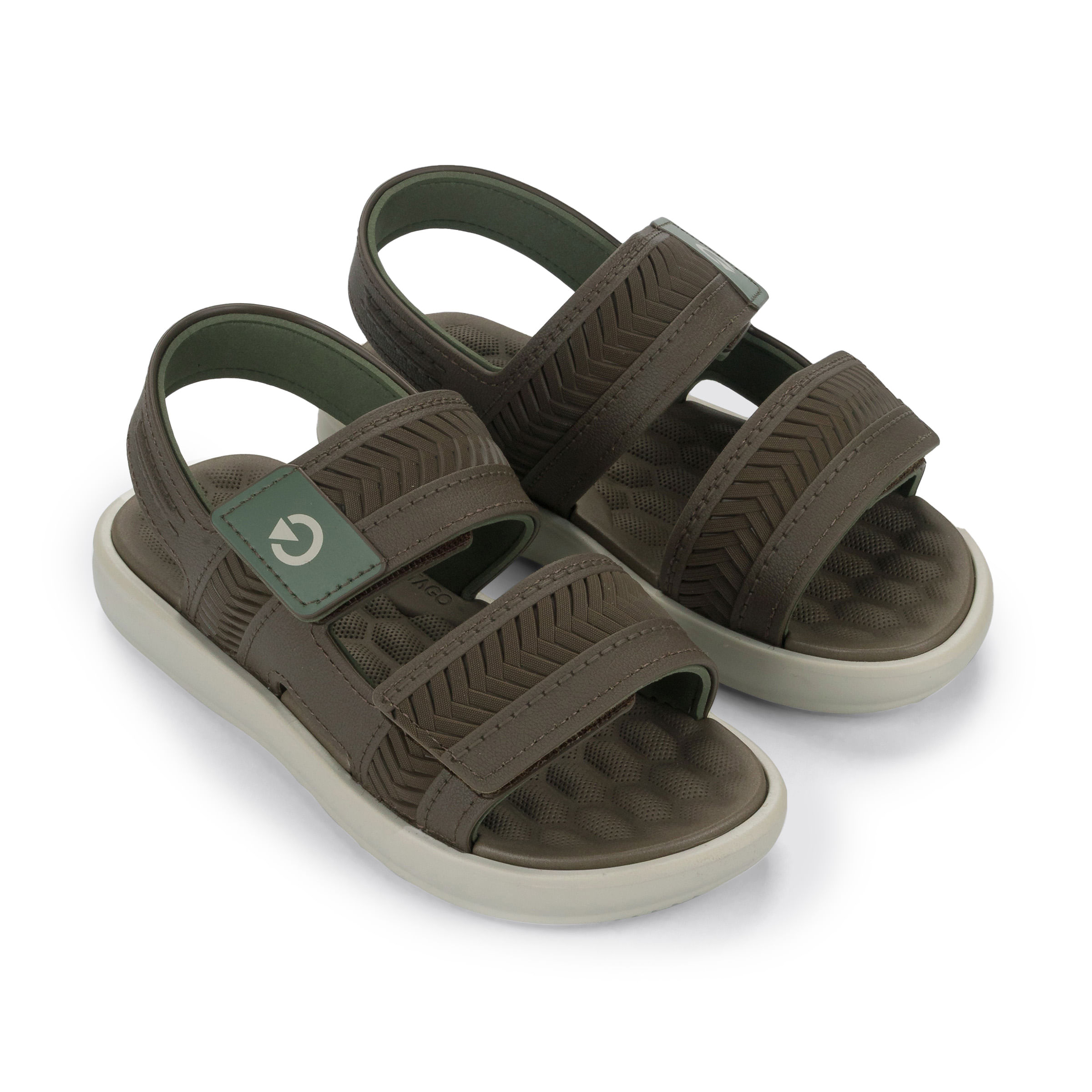 Vista lateral da papete infantil Grendene Kids Casual Bege com design confortável